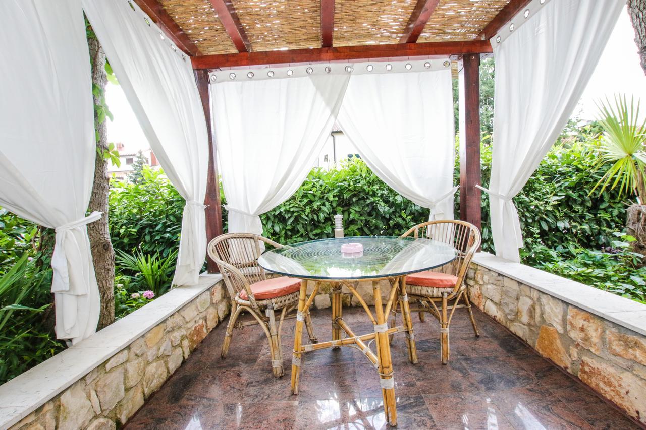 Apartments Finida Пореч Экстерьер фото